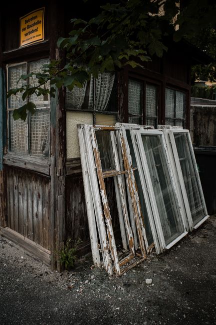 What to do when rubbish collection is delayed in Swiss Cottage